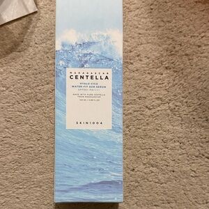 SKIN1004 Madagascar Centella Hyalu-Cica Water-Fit Sun Serum SPF50+ PA++++